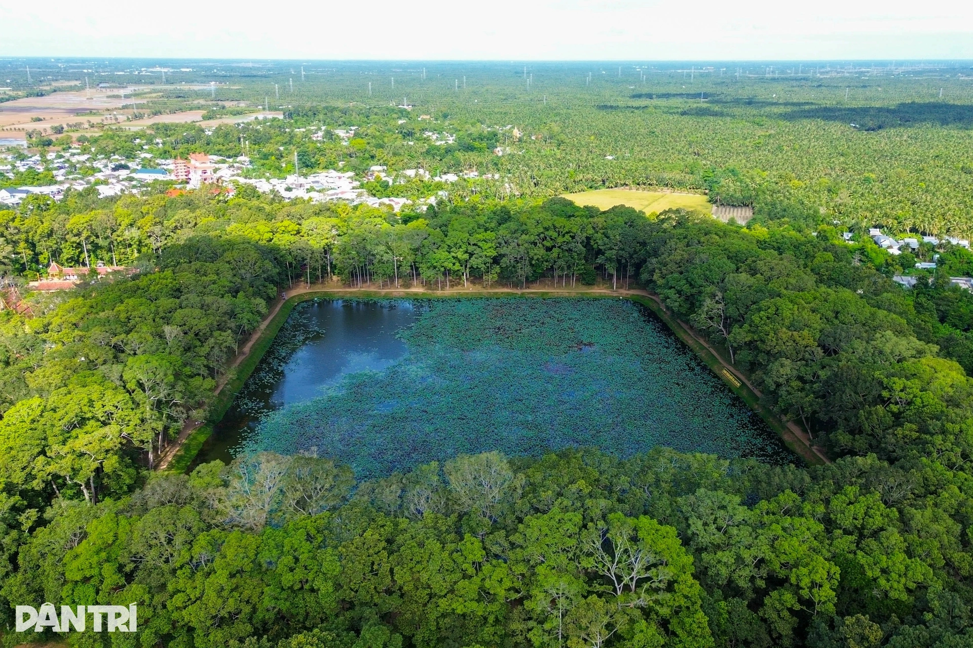 Lake Ba Om fishing park