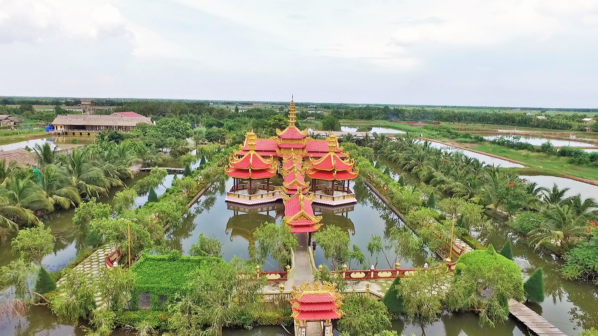 Van Phuoc Pagoda in Ben Tre