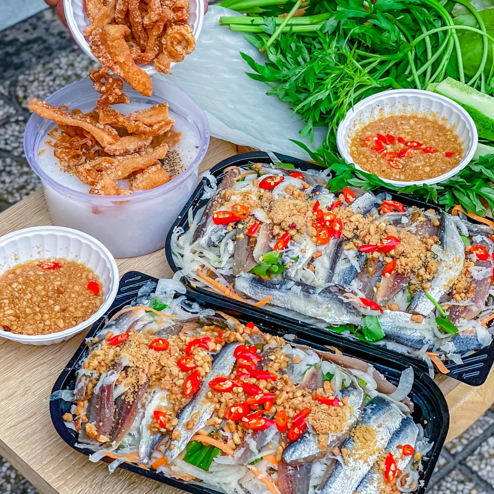 Gỏi cá trích