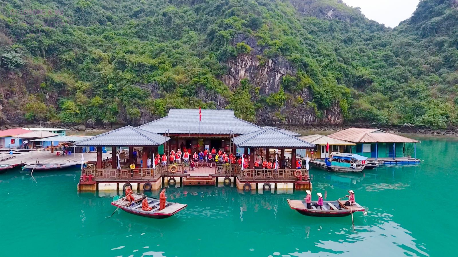Cua Van Floating Village