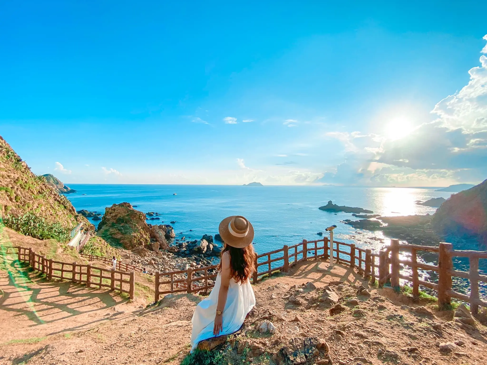 Visit Eo Gió—a stunning spot that feels like a paradise on earth.
