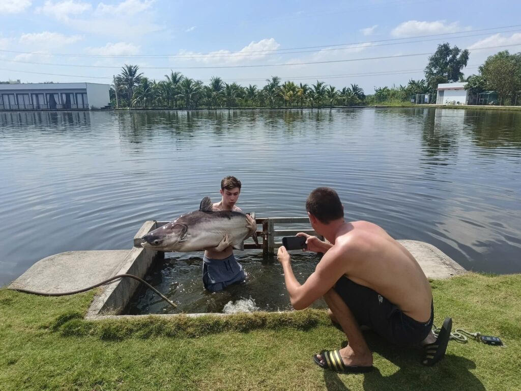 bull arena fishing park -viet nam fishing tour