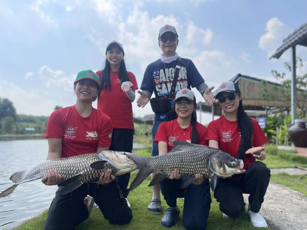 viet-nam-fishing-tours-trips-bull-arena-fishing-park