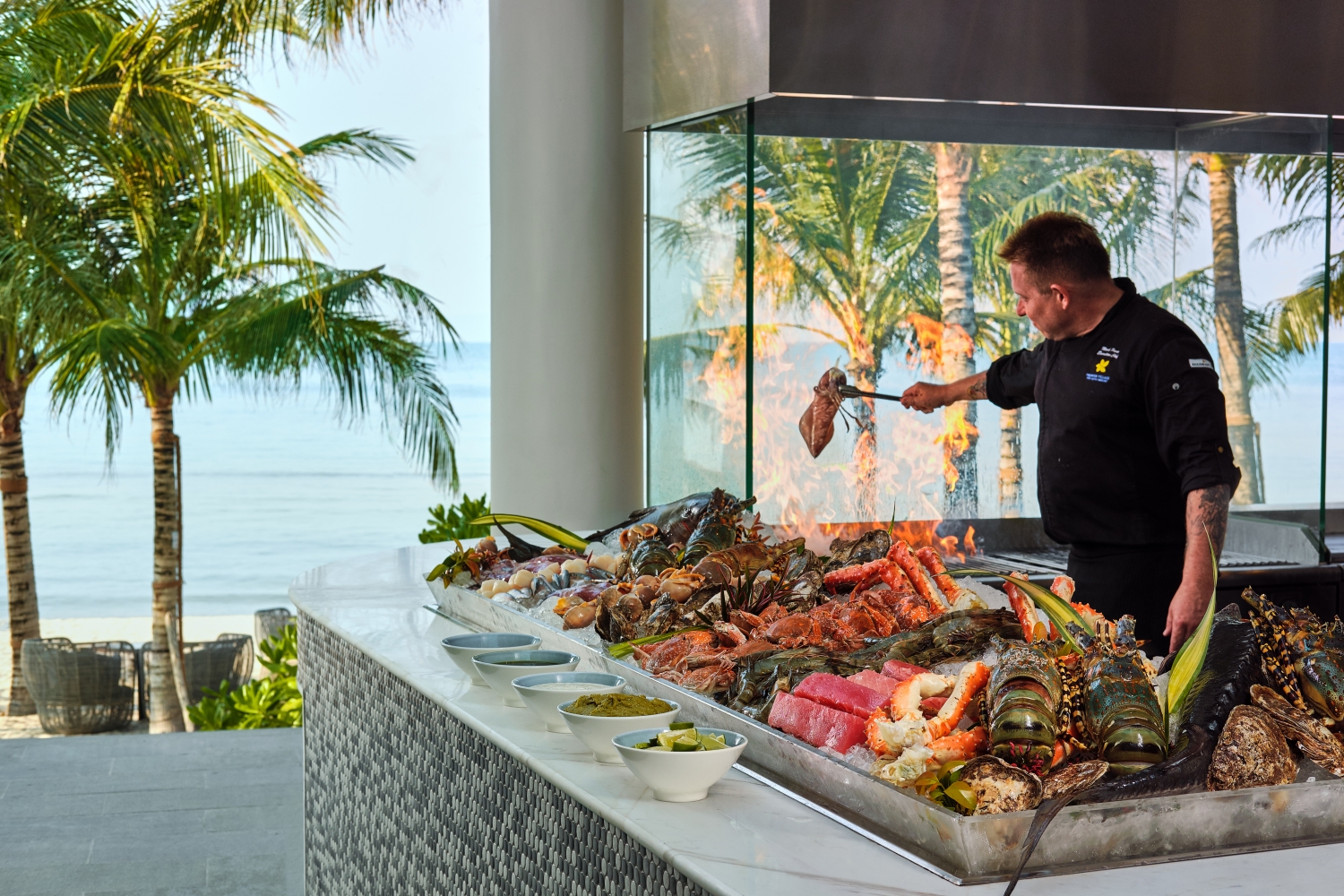 The professional chefs at the restaurant brought us delicious seafood dishes that captured the tranquil atmosphere of Con Dao.