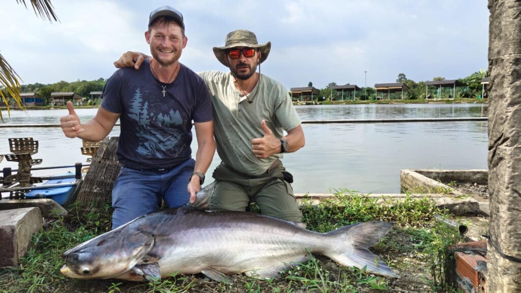 bull-arena-fishing-park-viet-nam-tour-trip-adventure-travel-family-fun-reward-cash