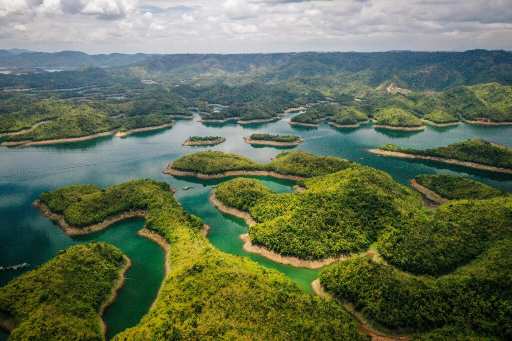 Ta-Dung-lake-Dak-Nong-province-vietnam-fishing-tours-trips-anglers-travel
