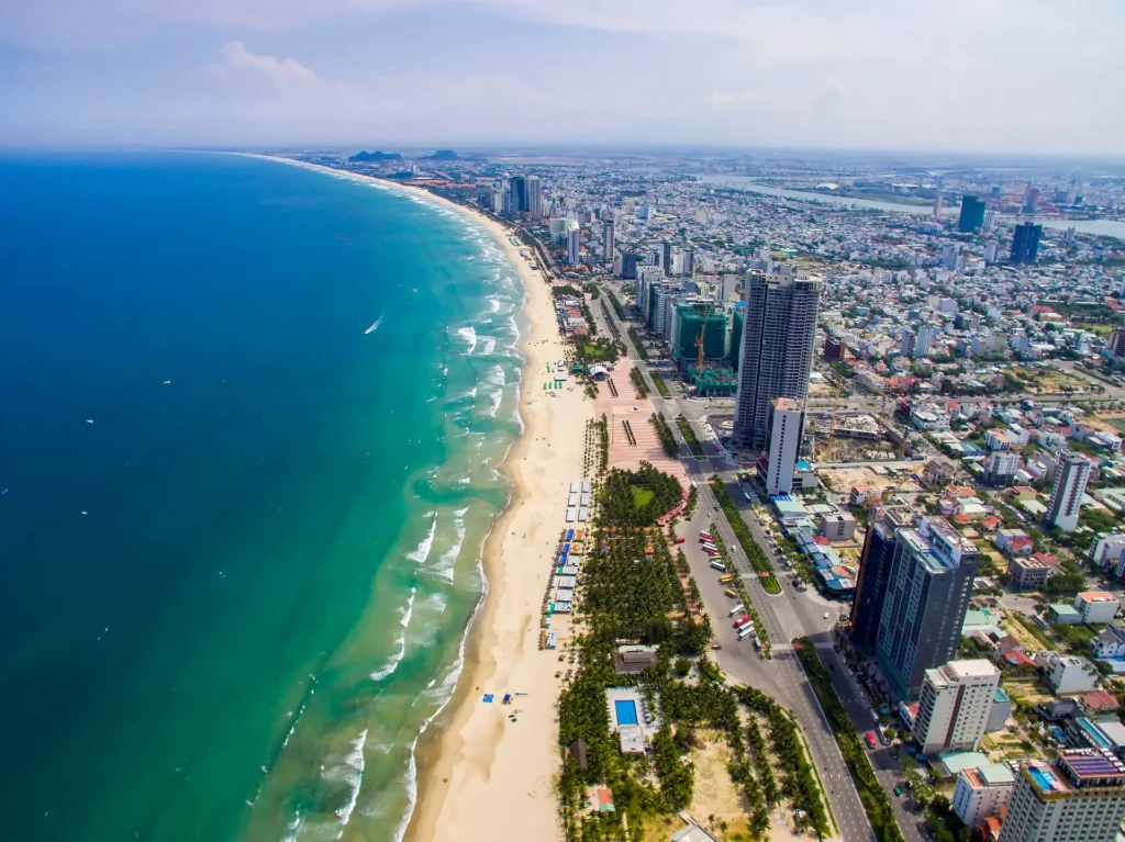 da-nang-city-sea-beach-vietnam-fishing-tours-trips-travel-anglers-autumn