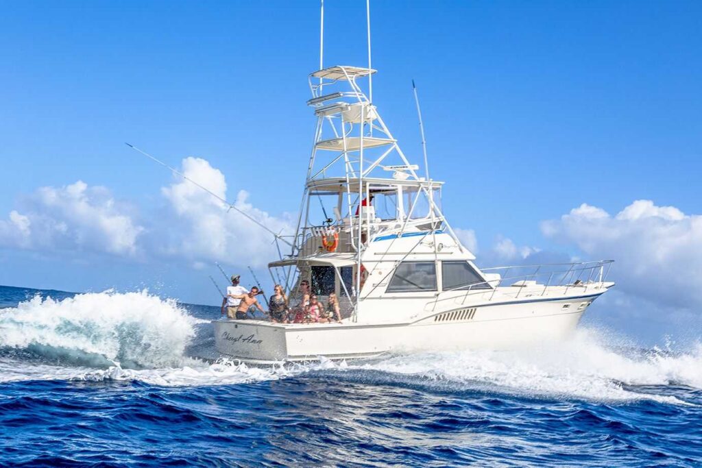 deep-sea-fishing-con-dao-island-vietnam-fishing-tours-trips-travelers-anglers